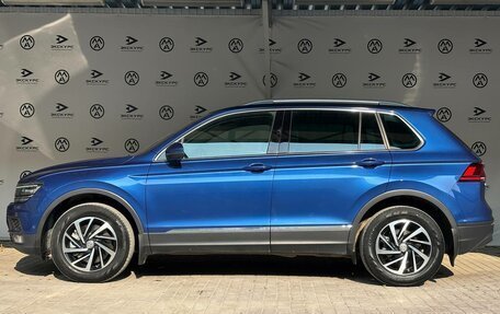 Volkswagen Tiguan II, 2018 год, 2 600 000 рублей, 7 фотография