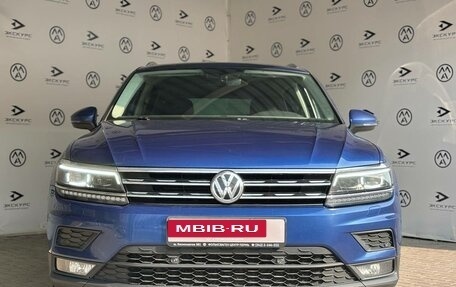 Volkswagen Tiguan II, 2018 год, 2 600 000 рублей, 6 фотография