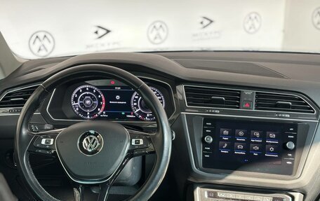 Volkswagen Tiguan II, 2018 год, 2 600 000 рублей, 10 фотография
