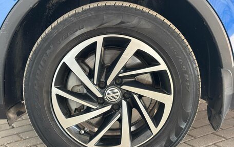 Volkswagen Tiguan II, 2018 год, 2 600 000 рублей, 26 фотография