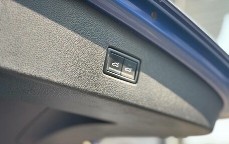 Volkswagen Tiguan II, 2018 год, 2 600 000 рублей, 25 фотография