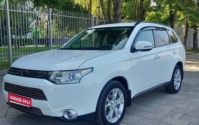 Mitsubishi Outlander III рестайлинг 3, 2012 год, 1 700 000 рублей, 1 фотография