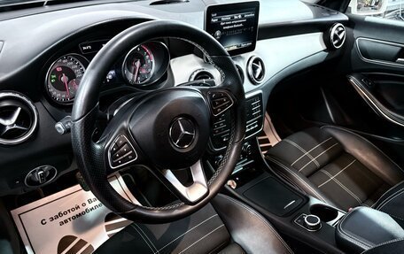 Mercedes-Benz GLA, 2016 год, 1 992 000 рублей, 5 фотография