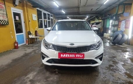 KIA Optima IV, 2019 год, 800 000 рублей, 3 фотография