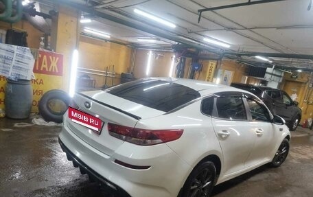 KIA Optima IV, 2019 год, 800 000 рублей, 5 фотография
