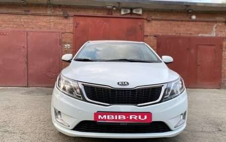 KIA Rio III рестайлинг, 2012 год, 1 040 000 рублей, 2 фотография