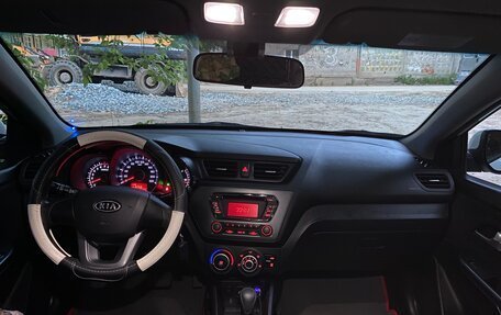 KIA Rio III рестайлинг, 2012 год, 1 040 000 рублей, 20 фотография