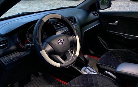 KIA Rio III рестайлинг, 2012 год, 1 040 000 рублей, 24 фотография