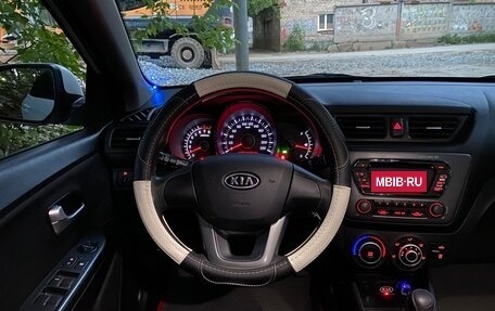 KIA Rio III рестайлинг, 2012 год, 1 040 000 рублей, 18 фотография