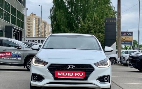 Hyundai Solaris II рестайлинг, 2019 год, 1 299 000 рублей, 2 фотография