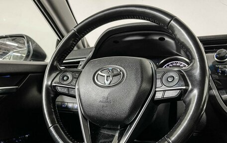 Toyota Camry, 2018 год, 2 447 000 рублей, 14 фотография
