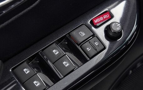 Toyota Hilux VIII, 2023 год, 6 599 000 рублей, 16 фотография