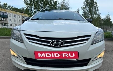 Hyundai Solaris II рестайлинг, 2014 год, 599 999 рублей, 3 фотография