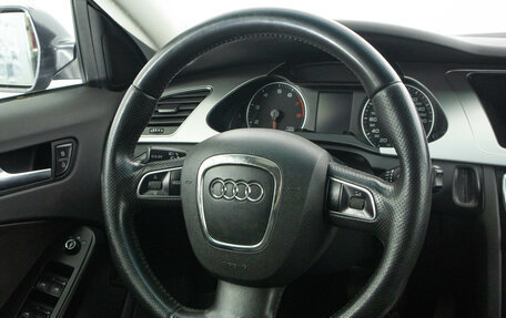 Audi A4, 2011 год, 1 249 000 рублей, 14 фотография