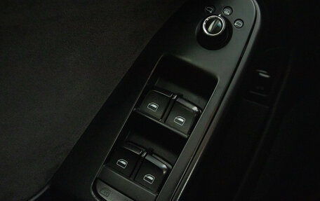 Audi A4, 2011 год, 1 249 000 рублей, 24 фотография