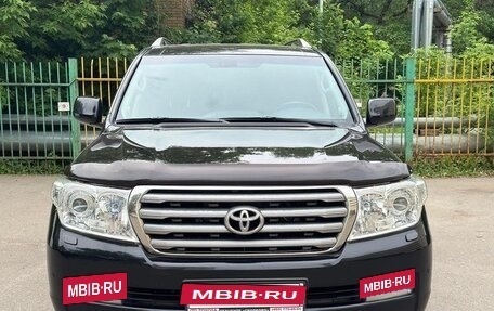 Toyota Land Cruiser 200, 2011 год, 3 400 000 рублей, 2 фотография