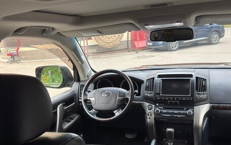 Toyota Land Cruiser 200, 2011 год, 3 400 000 рублей, 12 фотография