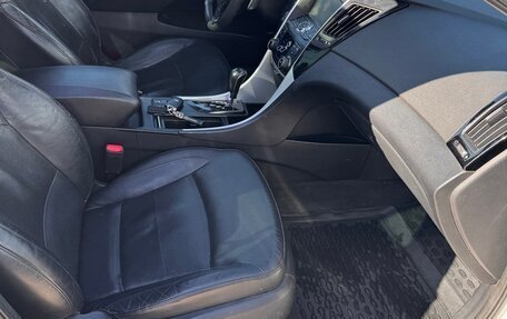 Hyundai Sonata VI, 2012 год, 1 200 000 рублей, 7 фотография
