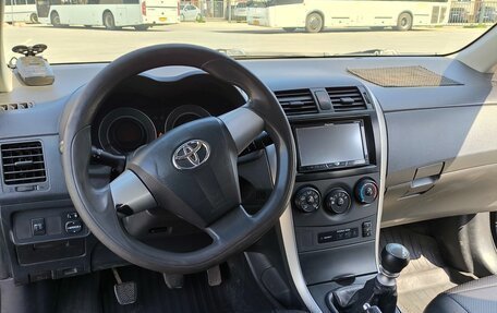 Toyota Corolla, 2011 год, 850 000 рублей, 19 фотография