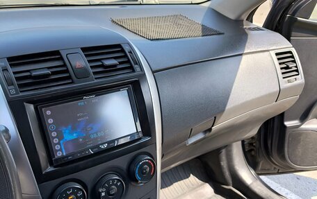 Toyota Corolla, 2011 год, 850 000 рублей, 29 фотография
