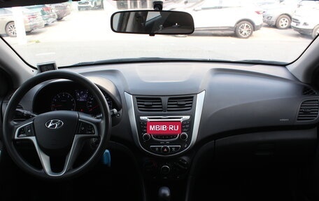 Hyundai Solaris II рестайлинг, 2013 год, 677 000 рублей, 7 фотография