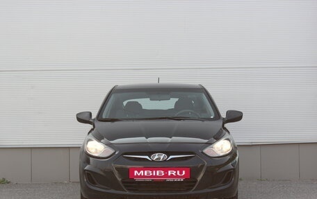 Hyundai Solaris II рестайлинг, 2013 год, 677 000 рублей, 3 фотография