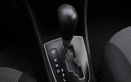 Hyundai Solaris II рестайлинг, 2013 год, 677 000 рублей, 22 фотография