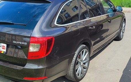 Skoda Superb III рестайлинг, 2014 год, 1 600 000 рублей, 4 фотография