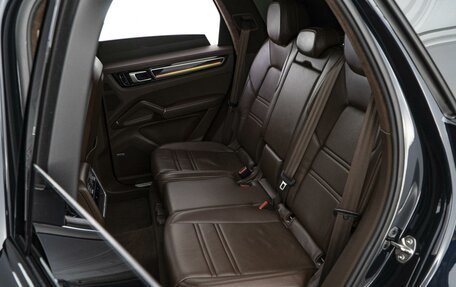 Porsche Cayenne III, 2018 год, 5 899 000 рублей, 9 фотография