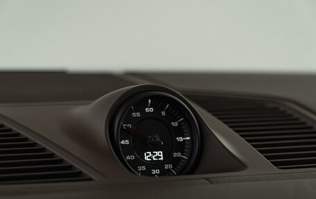 Porsche Cayenne III, 2018 год, 5 899 000 рублей, 25 фотография