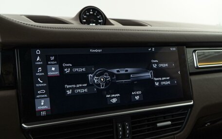 Porsche Cayenne III, 2018 год, 5 899 000 рублей, 34 фотография