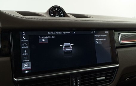Porsche Cayenne III, 2018 год, 5 899 000 рублей, 35 фотография