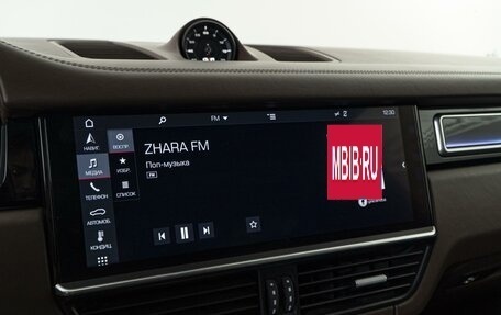 Porsche Cayenne III, 2018 год, 5 899 000 рублей, 30 фотография