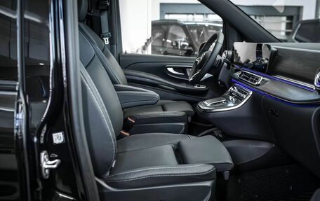 Mercedes-Benz V-Класс, 2025 год, 14 490 000 рублей, 39 фотография