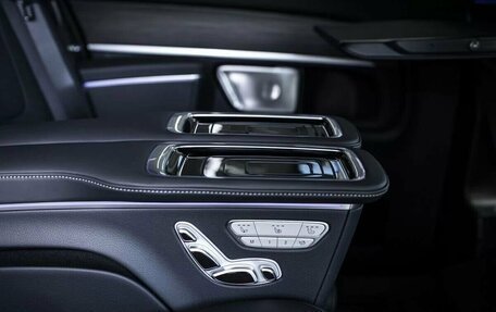 Mercedes-Benz V-Класс, 2025 год, 14 490 000 рублей, 31 фотография