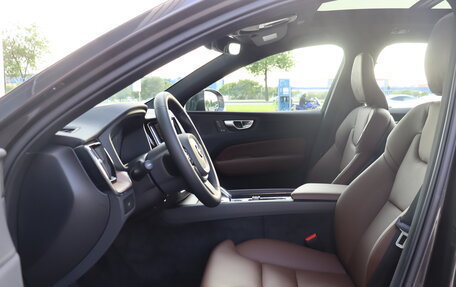 Volvo XC60 II, 2024 год, 7 100 000 рублей, 24 фотография