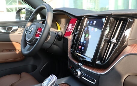 Volvo XC60 II, 2024 год, 7 100 000 рублей, 37 фотография