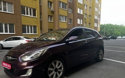 Hyundai Solaris II рестайлинг, 2012 год, 870 000 рублей, 1 фотография