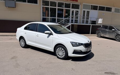 Skoda Rapid II, 2021 год, 1 220 000 рублей, 2 фотография