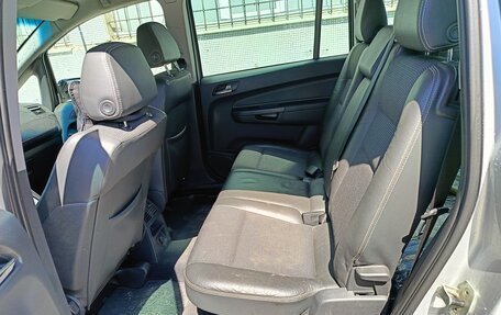 Opel Zafira B, 2005 год, 690 000 рублей, 17 фотография