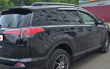 Toyota RAV4, 2016 год, 2 400 000 рублей, 4 фотография