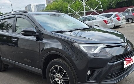 Toyota RAV4, 2016 год, 2 400 000 рублей, 3 фотография