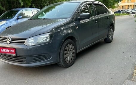 Volkswagen Polo VI (EU Market), 2014 год, 700 000 рублей, 3 фотография