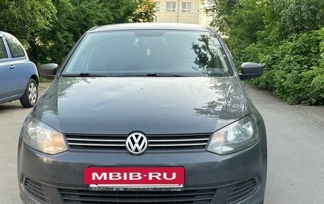 Volkswagen Polo VI (EU Market), 2014 год, 700 000 рублей, 2 фотография