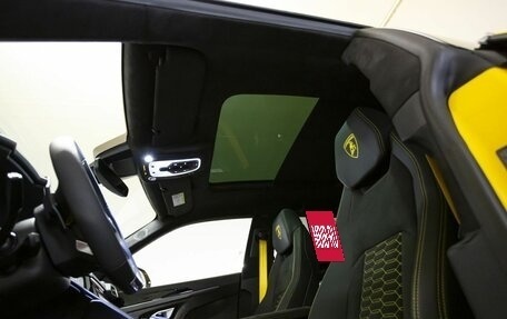 Lamborghini Urus I, 2025 год, 39 600 000 рублей, 17 фотография