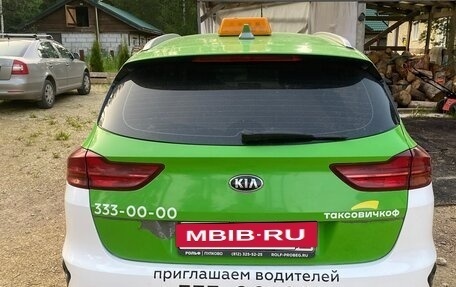 KIA cee'd III, 2019 год, 950 000 рублей, 4 фотография