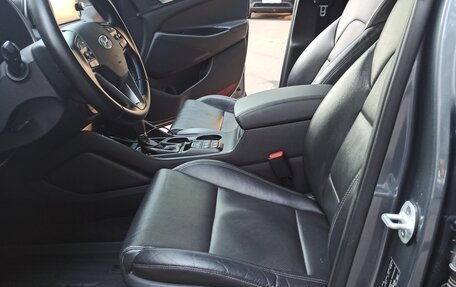 Hyundai Tucson III, 2018 год, 2 800 000 рублей, 19 фотография