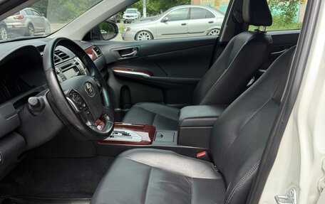 Toyota Camry, 2014 год, 1 990 000 рублей, 8 фотография