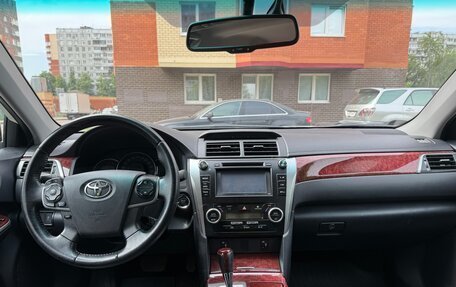 Toyota Camry, 2014 год, 1 990 000 рублей, 9 фотография