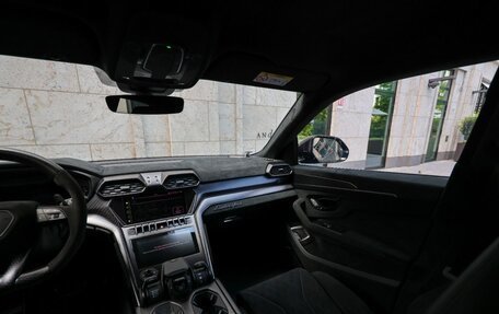 Lamborghini Urus I, 2025 год, 68 800 000 рублей, 18 фотография